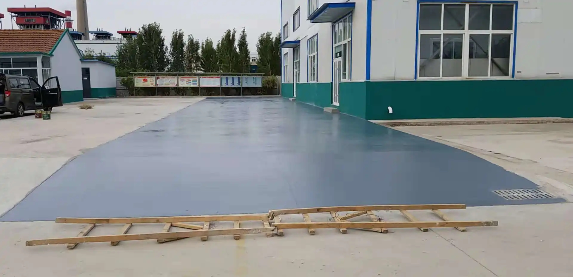 河源车间厂房地坪漆修补翻新